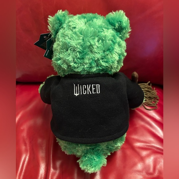 Bloomingdale’s Little Green Bear (Wicked) NWT - Picture 5 of 6